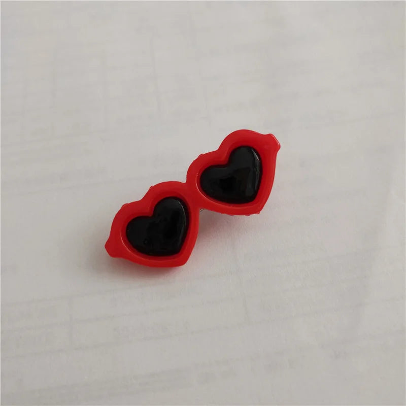 Pet Heart Sunglasses Hairpin – Cute Bow Hair Clip for Dogs & Cats, 1pc