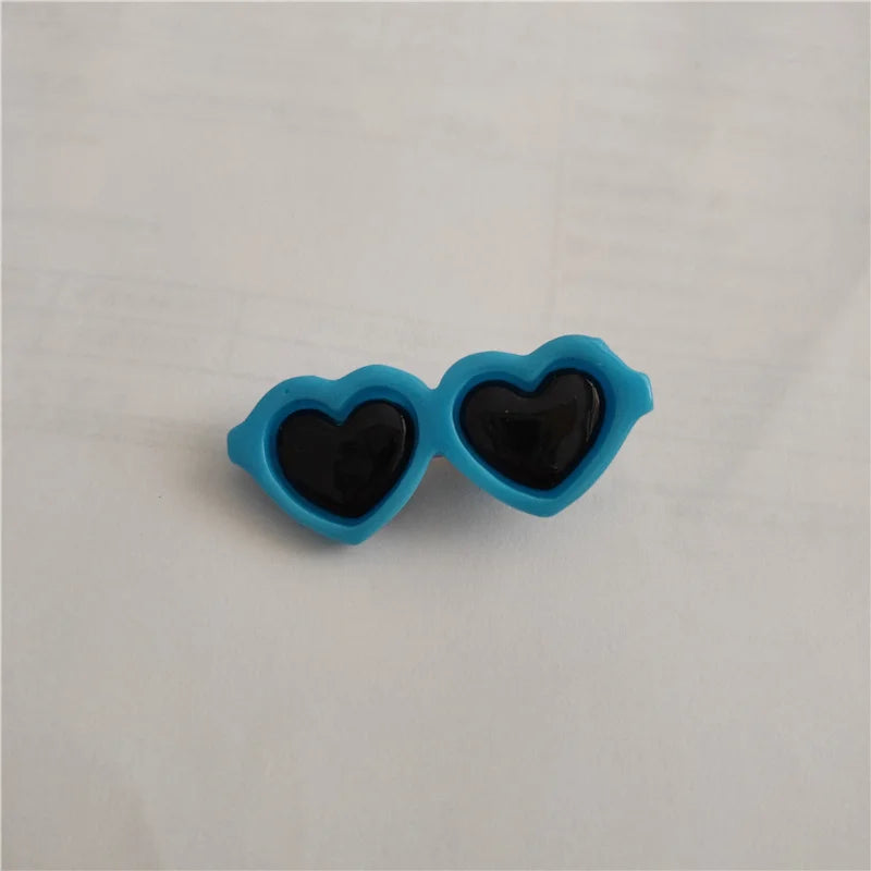 Pet Heart Sunglasses Hairpin – Cute Bow Hair Clip for Dogs & Cats, 1pc